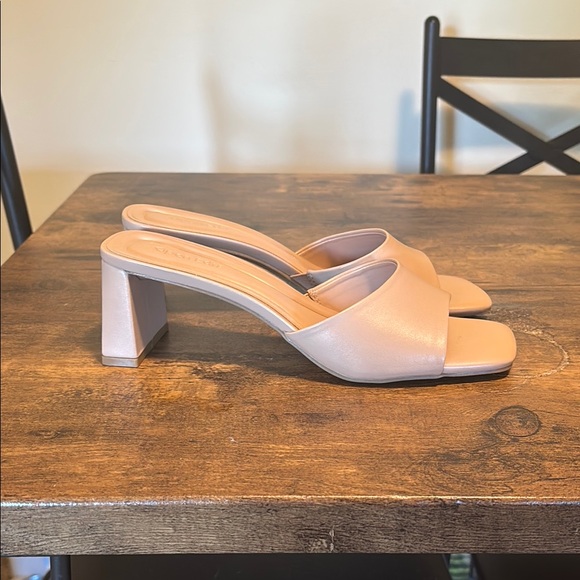 Open Edit Tan Jaydin Slide Sandal - Picture 3 of 5